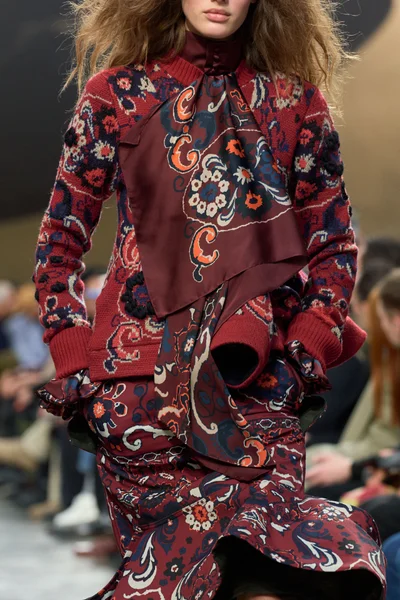 Look 153